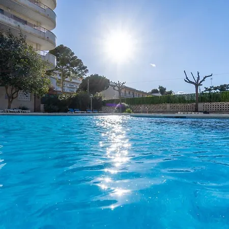 Apartment Wifi-piscina-port Aventura-playa Salou3 *