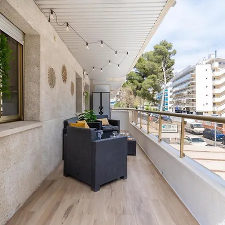 Wifi-piscina-port Aventura-playa Salou3 Apartment