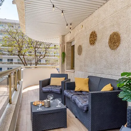 Wifi-piscina-port Aventura-playa Salou3 Apartment