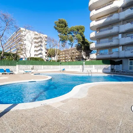 Apartment Wifi-piscina-port Aventura-playa Salou3 *